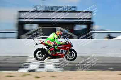 media/Mar-25-2024-Moto Forza (Mon) [[8d4319bd68]]/3-Intermediate Group/Session 4 (Front Straight Speed Pans)/